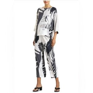 Stylish Natori Portofino Black and White Women's Set